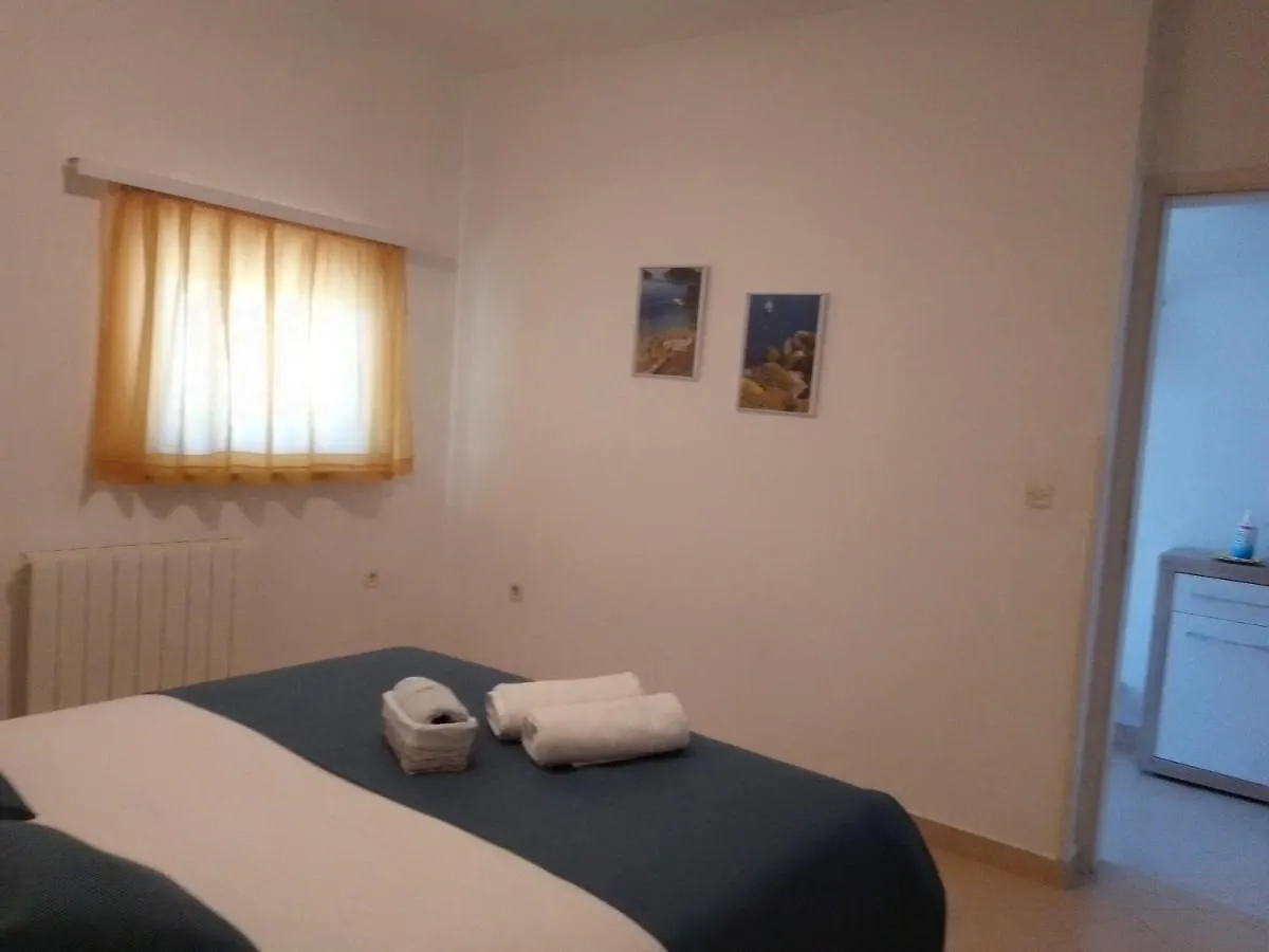 Apartments Bor Medolino
